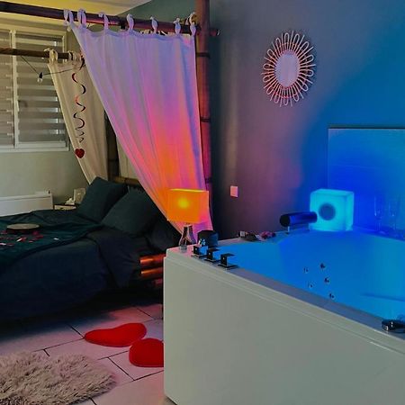 Appartement Jacuzzi 4 Etoiles Beaute - Mbroom Var Puget-sur Argens Exteriér fotografie