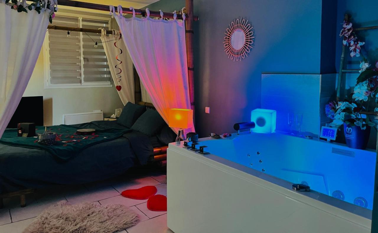 Appartement Jacuzzi 4 Etoiles Beaute - Mbroom Var Puget-sur Argens Exteriér fotografie