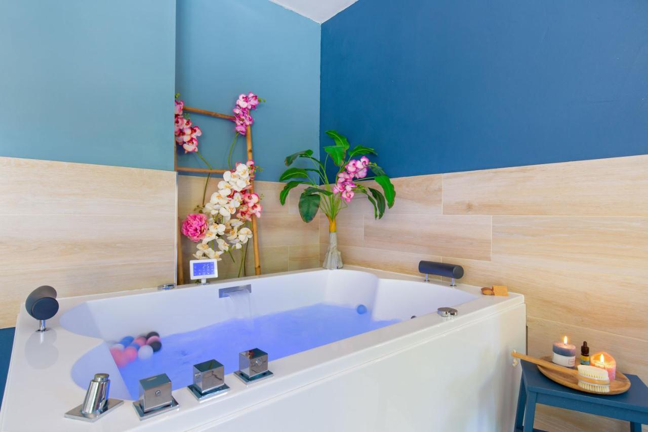 Appartement Jacuzzi 4 Etoiles Beaute - Mbroom Var Puget-sur Argens Exteriér fotografie