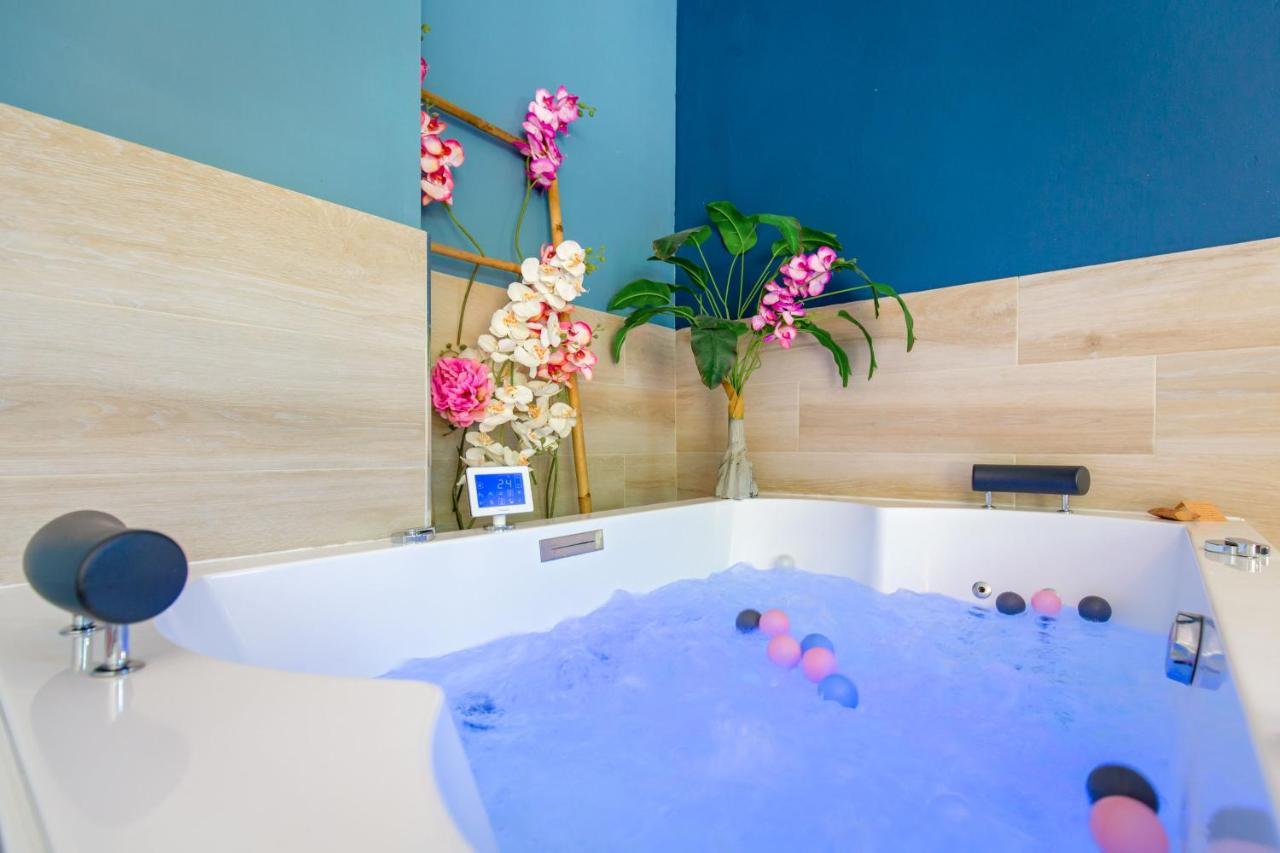 Appartement Jacuzzi 4 Etoiles Beaute - Mbroom Var Puget-sur Argens Exteriér fotografie